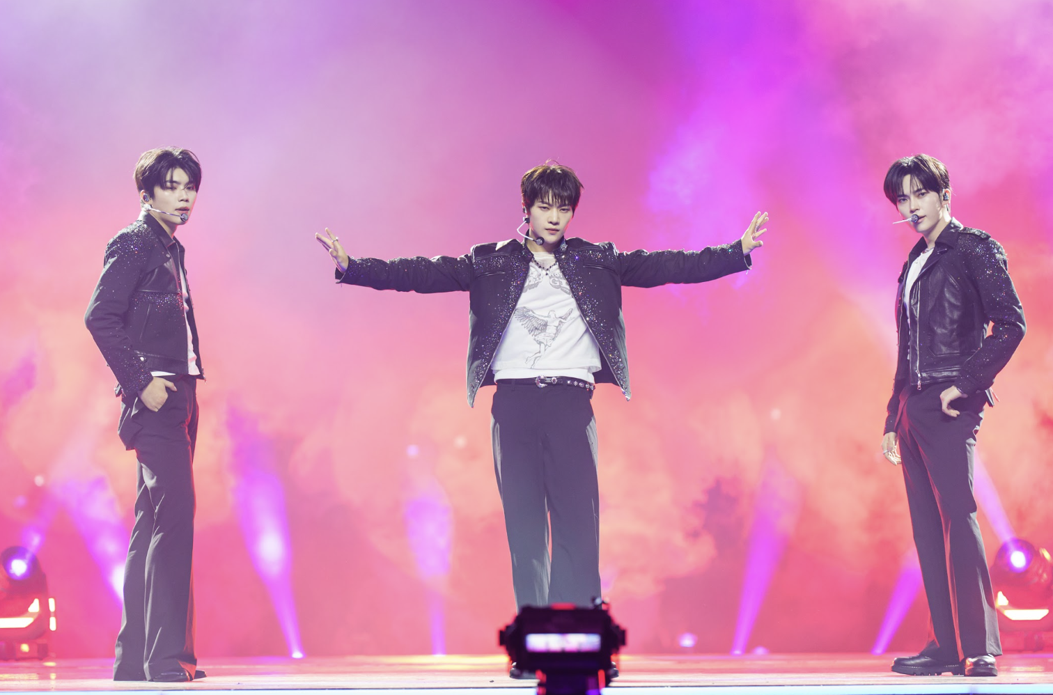 ZEROBASEONE Gets the Headlining Set They Deserve at KCON LA — Bias